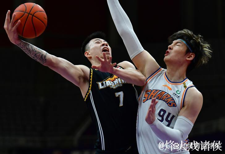 上海队在新赛季前景堪忧,或成率先“掉队”球队 上海队在新赛季前景堪忧,或成率先“掉队”球队