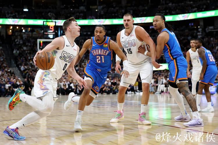 “掘金明日迎战火箭，朱利安-斯特劳瑟状态升至出战成疑”