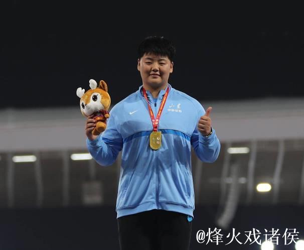 中国链球新秀张家乐:渴望登顶奥运巅峰 中国链球新秀张家乐:渴望登顶奥运巅峰